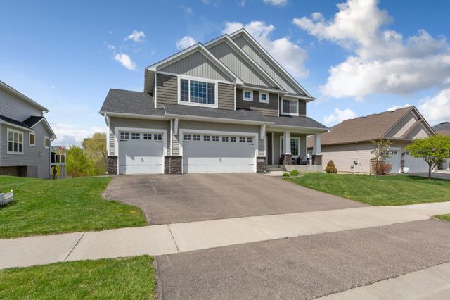 18129 Icon Court, Lakeville, MN 55044