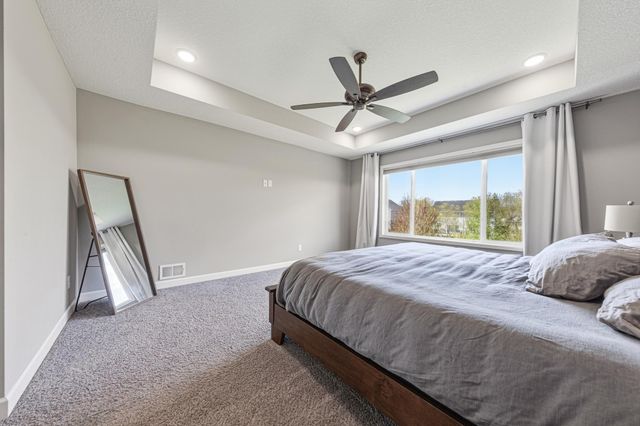 18129 Icon Court, Lakeville, MN 55044