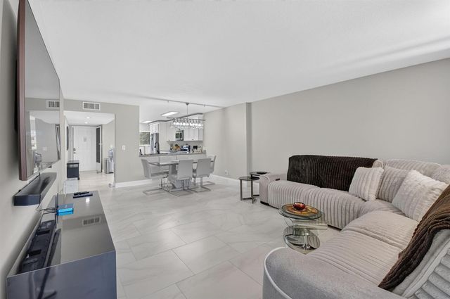 15075 Witney Road 213, Delray Beach, FL 33484