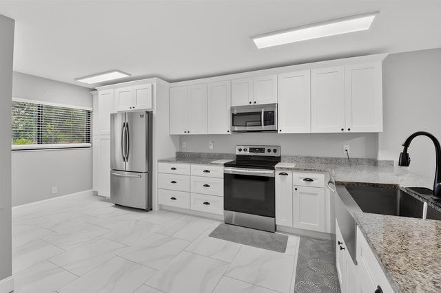 15075 Witney Road 213, Delray Beach, FL 33484