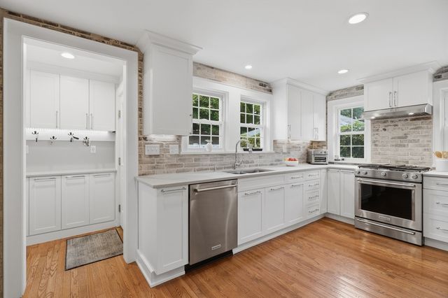 66 Damon Rd, Medford, MA 02155