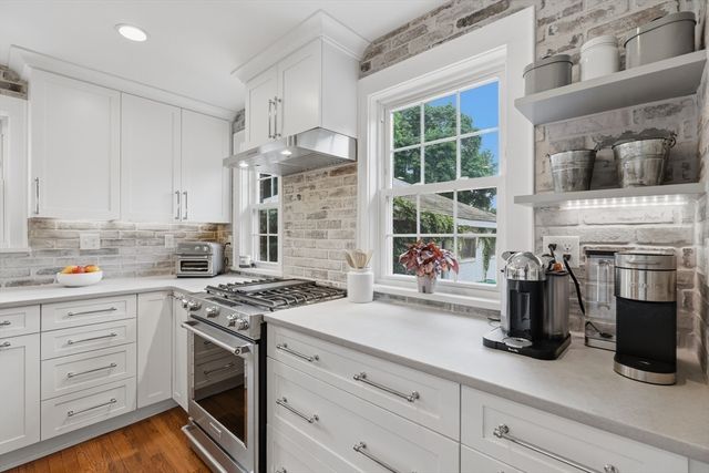 66 Damon Rd, Medford, MA 02155