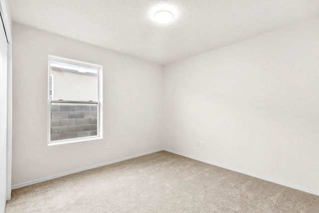 3749 Rancher Loop NE, Rio Rancho, NM 87144