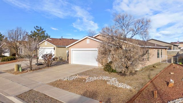3749 Rancher Loop NE, Rio Rancho, NM 87144