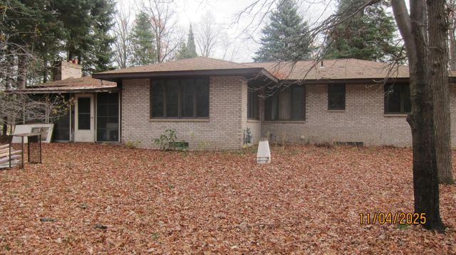 17487 Dewes Road, Brainerd, MN 56401