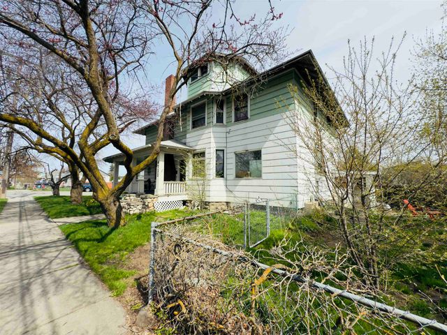 4722 N REGAL St, Spokane, WA 99217