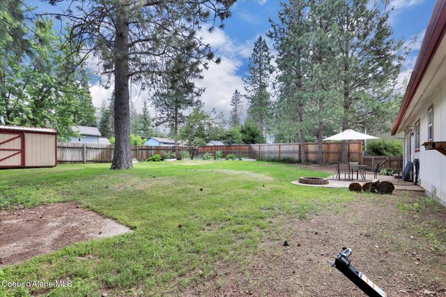 7575 W Crenshaw St, Rathdrum, ID 83858