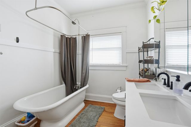 2243 Fairmount Avenue, Fort Worth, TX 76110