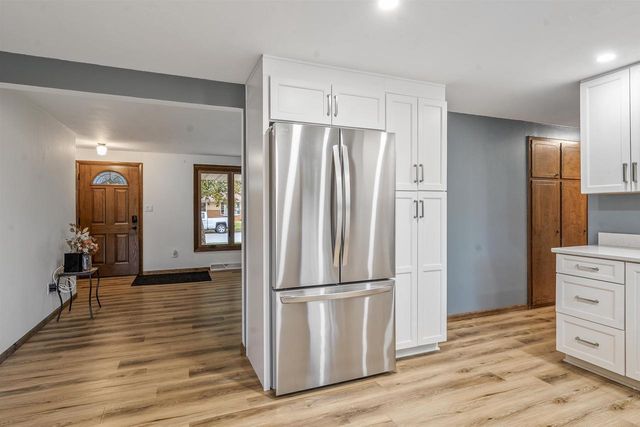1509 APACHE AVENUE, Green Bay, WI 54313