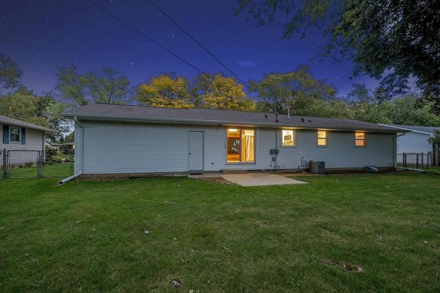 1509 APACHE AVENUE, Green Bay, WI 54313