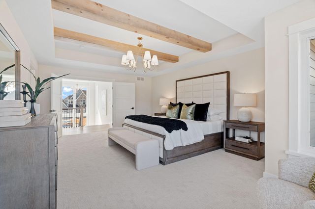 16404 47th Place N, Plymouth, MN 55446