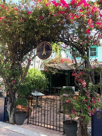 315 7th Avenue S 6B, Lake Worth Beach, FL 33460