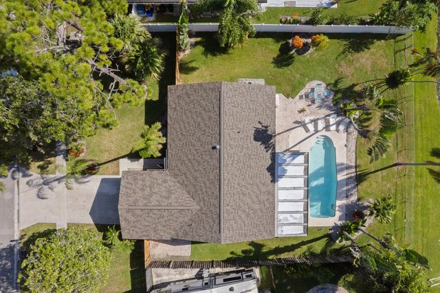 108 Cambridge Lane, Royal Palm Beach, FL 33411