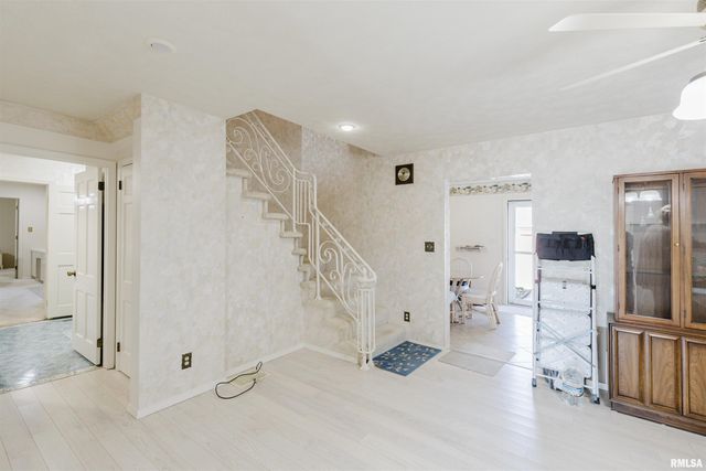 217 S JACKSON Street, Hurst, IL 62949