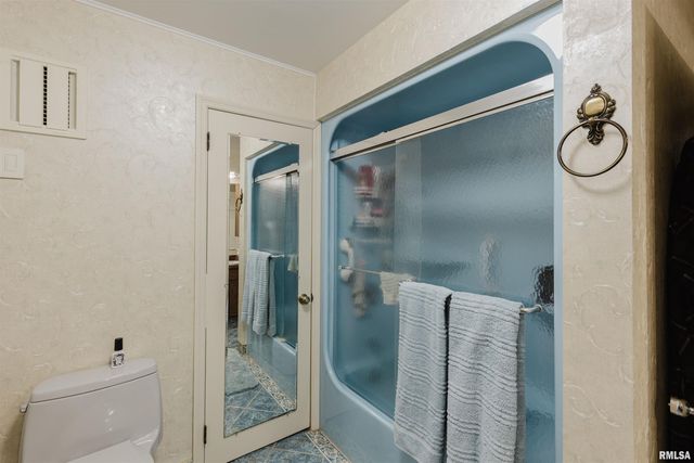 217 S JACKSON Street, Hurst, IL 62949