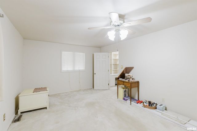 217 S JACKSON Street, Hurst, IL 62949