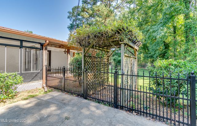 411 Ms-468, Brandon, MS 39042