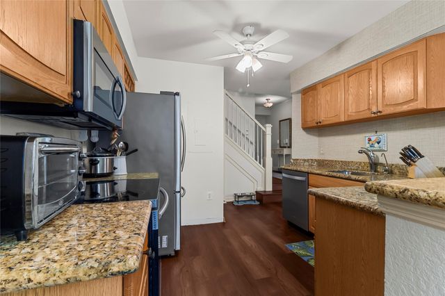 1900 Oceanwalk Ln 136, Lauderdale By The Sea, FL 33062