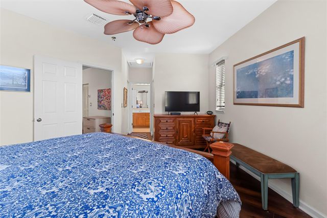 1900 Oceanwalk Ln 136, Lauderdale By The Sea, FL 33062