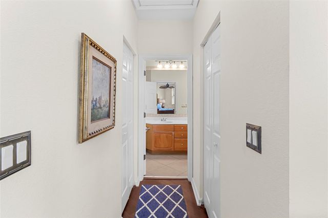 1900 Oceanwalk Ln 136, Lauderdale By The Sea, FL 33062