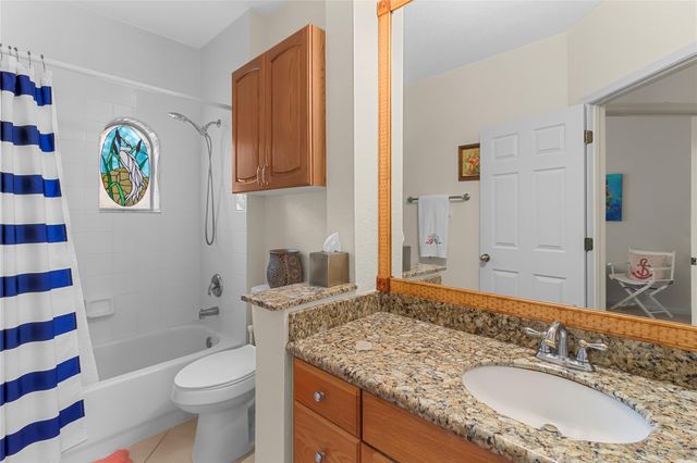 1900 Oceanwalk Ln 136, Lauderdale By The Sea, FL 33062