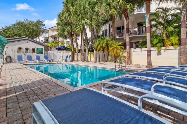 1900 Oceanwalk Ln 136, Lauderdale By The Sea, FL 33062