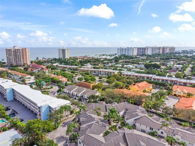 1900 Oceanwalk Ln 136, Lauderdale By The Sea, FL 33062