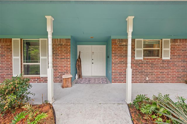 20586 Split Oak Drive, New Caney, TX 77357