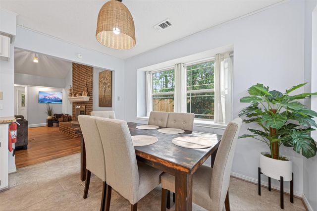 20586 Split Oak Drive, New Caney, TX 77357