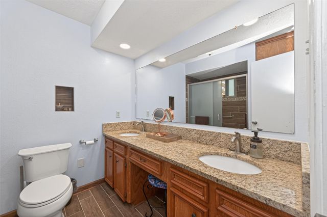 20586 Split Oak Drive, New Caney, TX 77357