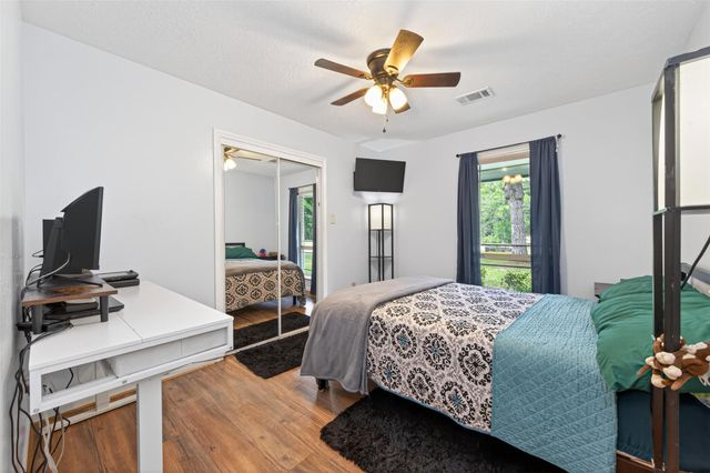 20586 Split Oak Drive, New Caney, TX 77357