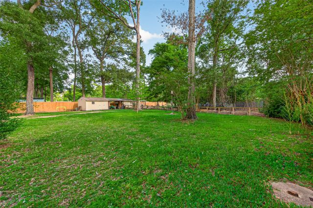 20586 Split Oak Drive, New Caney, TX 77357
