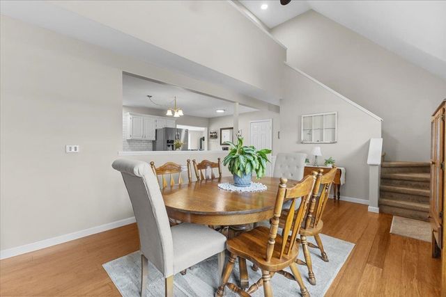 6 Vivian Lane, St. Albans Town, VT 05478