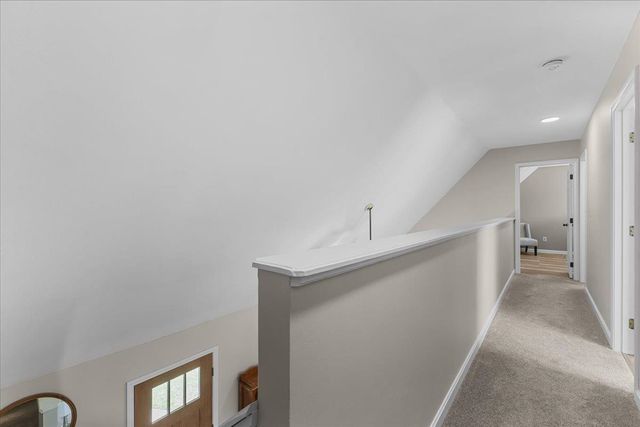 6 Vivian Lane, St. Albans Town, VT 05478