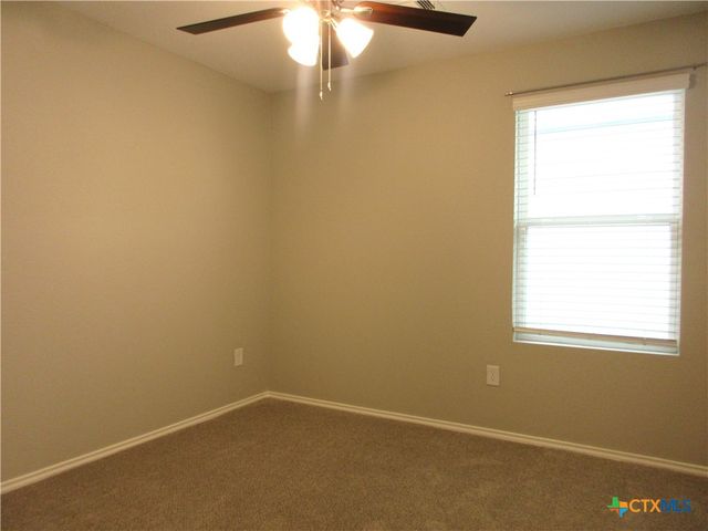 205 Granary Drive, Kyle, TX 78640