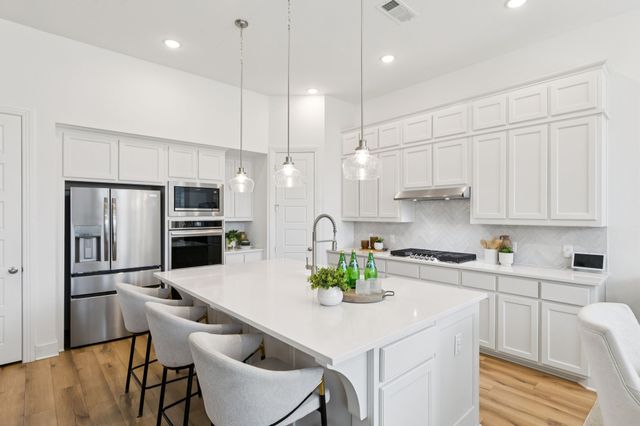 1903 Midhurst Drive, Forney, TX 75126