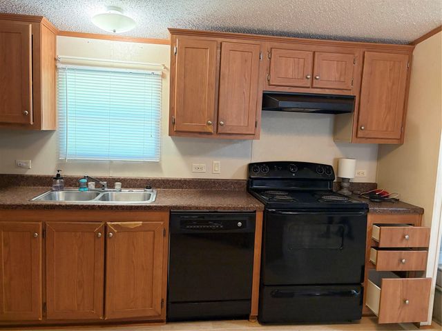 32 Long Leaf Drive B, Huffman, TX 77336