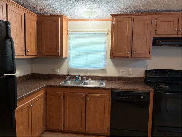 32 Long Leaf Drive B, Huffman, TX 77336