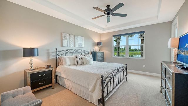 7552 DIVOT LOOP, Bradenton, FL 34202
