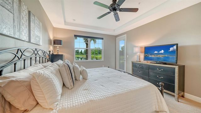 7552 DIVOT LOOP, Bradenton, FL 34202