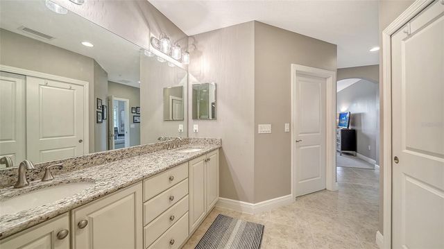 7552 DIVOT LOOP, Bradenton, FL 34202