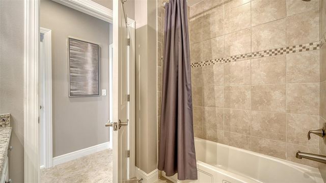 7552 DIVOT LOOP, Bradenton, FL 34202