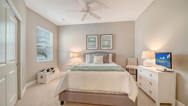 7552 DIVOT LOOP, Bradenton, FL 34202