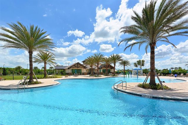 7552 DIVOT LOOP, Bradenton, FL 34202