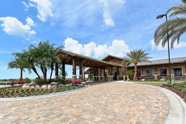 7552 DIVOT LOOP, Bradenton, FL 34202