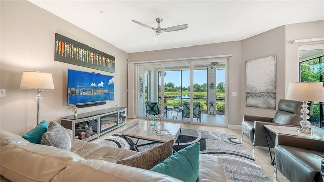 7552 DIVOT LOOP, Bradenton, FL 34202