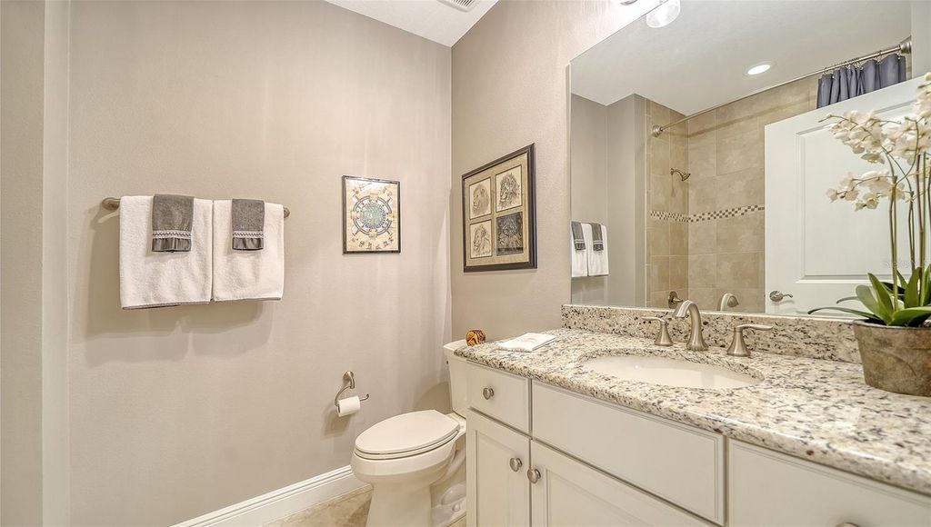 Image 35 of property listing at 7552 DIVOT LOOP, Bradenton, FL 34202
