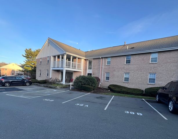 39 Christopher B, Stoughton, MA 02072