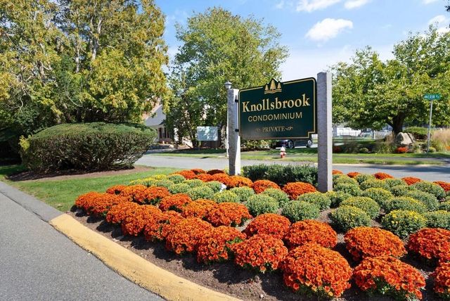 39 Christopher B, Stoughton, MA 02072