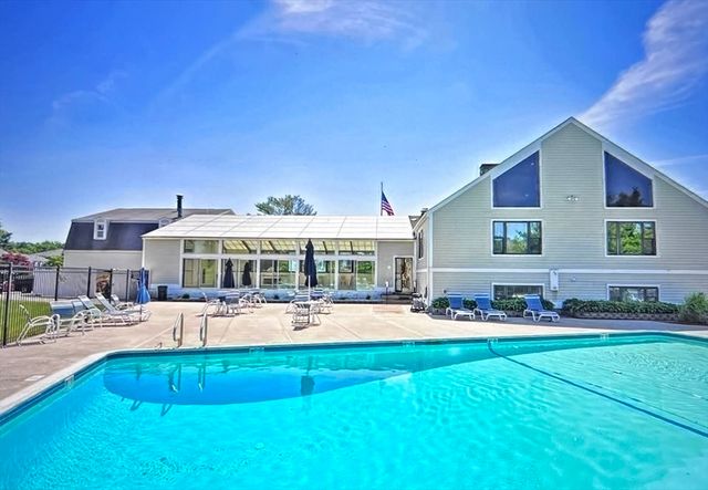 39 Christopher B, Stoughton, MA 02072